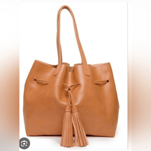 Able Handbags - Able Elegant Tan Leather Tote Bag